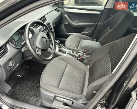 Черный Шкода Октавия, объемом двигателя 1.6 л и пробегом 230 тыс. км за 12700 $, фото 27 на Automoto.ua