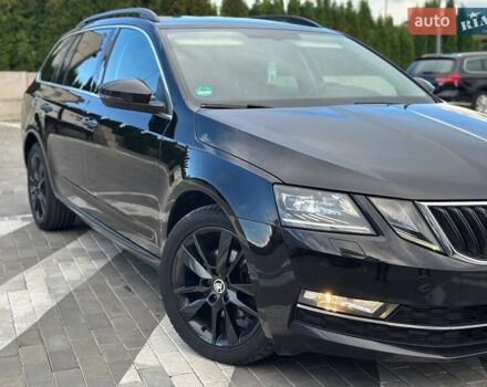 Черный Шкода Октавия, объемом двигателя 2 л и пробегом 172 тыс. км за 17900 $, фото 3 на Automoto.ua