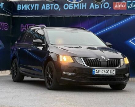 Черный Шкода Октавия, объемом двигателя 1.6 л и пробегом 238 тыс. км за 12499 $, фото 3 на Automoto.ua