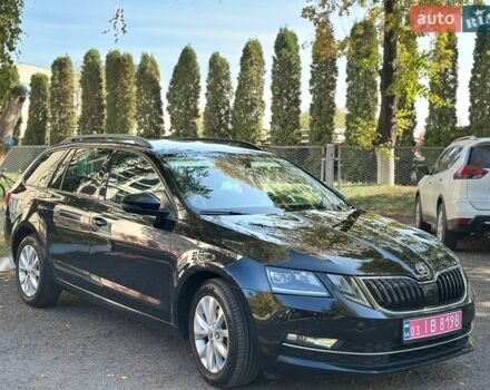 Чорний Шкода Октавія, об'ємом двигуна 1.6 л та пробігом 217 тис. км за 14300 $, фото 1 на Automoto.ua