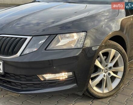Черный Шкода Октавия, объемом двигателя 1.4 л и пробегом 241 тыс. км за 12900 $, фото 8 на Automoto.ua