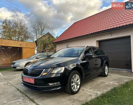 Черный Шкода Октавия, объемом двигателя 1.6 л и пробегом 222 тыс. км за 13850 $, фото 8 на Automoto.ua