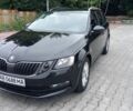Черный Шкода Октавия, объемом двигателя 1.6 л и пробегом 220 тыс. км за 12500 $, фото 1 на Automoto.ua