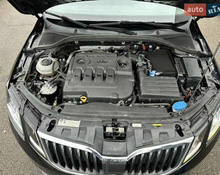 Черный Шкода Октавия, объемом двигателя 1.6 л и пробегом 230 тыс. км за 12700 $, фото 13 на Automoto.ua