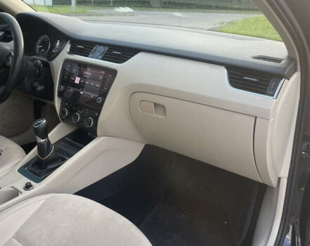 Черный Шкода Октавия, объемом двигателя 1.8 л и пробегом 236 тыс. км за 15300 $, фото 14 на Automoto.ua