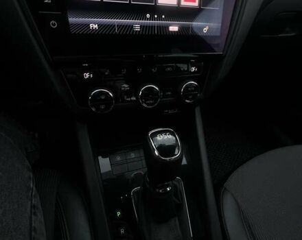 Черный Шкода Октавия, объемом двигателя 1.6 л и пробегом 314 тыс. км за 13999 $, фото 9 на Automoto.ua