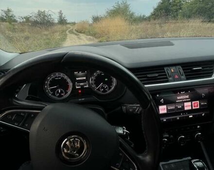 Черный Шкода Октавия, объемом двигателя 1.6 л и пробегом 314 тыс. км за 13999 $, фото 8 на Automoto.ua