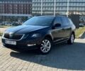 Черный Шкода Октавия, объемом двигателя 1.6 л и пробегом 315 тыс. км за 11172 $, фото 1 на Automoto.ua