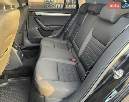 Черный Шкода Октавия, объемом двигателя 1.4 л и пробегом 241 тыс. км за 12900 $, фото 73 на Automoto.ua