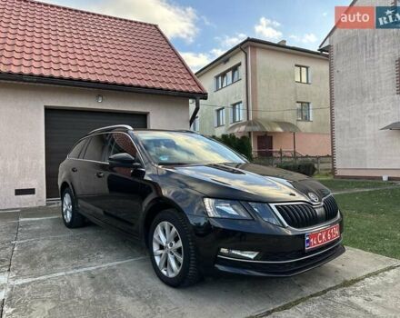 Черный Шкода Октавия, объемом двигателя 1.6 л и пробегом 222 тыс. км за 13850 $, фото 4 на Automoto.ua