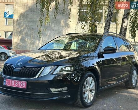 Чорний Шкода Октавія, об'ємом двигуна 1.6 л та пробігом 217 тис. км за 14300 $, фото 3 на Automoto.ua