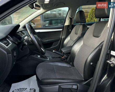 Чорний Шкода Октавія, об'ємом двигуна 1.6 л та пробігом 259 тис. км за 14200 $, фото 26 на Automoto.ua