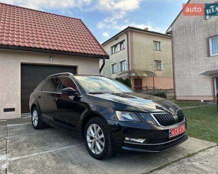 Черный Шкода Октавия, объемом двигателя 1.6 л и пробегом 222 тыс. км за 13850 $, фото 11 на Automoto.ua