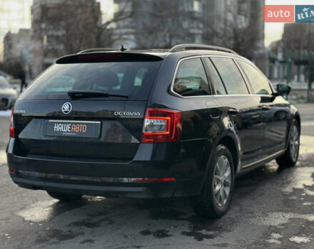 Чорний Шкода Октавія, об'ємом двигуна 1.6 л та пробігом 259 тис. км за 14200 $, фото 19 на Automoto.ua