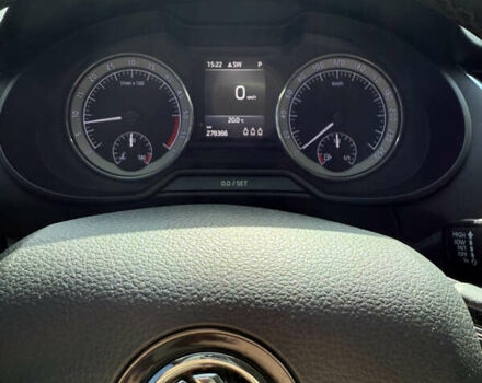 Черный Шкода Октавия, объемом двигателя 1.6 л и пробегом 280 тыс. км за 12500 $, фото 14 на Automoto.ua