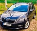Чорний Шкода Октавія, об'ємом двигуна 1.6 л та пробігом 310 тис. км за 10999 $, фото 3 на Automoto.ua