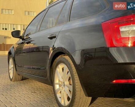 Черный Шкода Октавия, объемом двигателя 1.4 л и пробегом 241 тыс. км за 12900 $, фото 36 на Automoto.ua