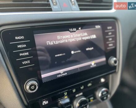 Черный Шкода Октавия, объемом двигателя 1.4 л и пробегом 241 тыс. км за 12900 $, фото 101 на Automoto.ua