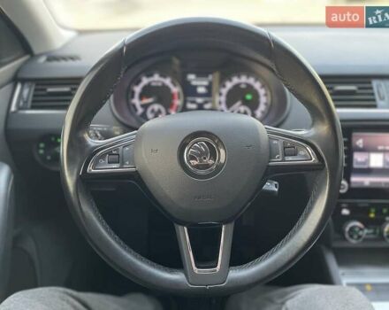 Черный Шкода Октавия, объемом двигателя 1.4 л и пробегом 241 тыс. км за 12900 $, фото 90 на Automoto.ua