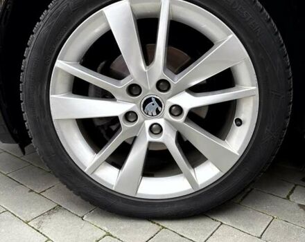 Чорний Шкода Октавія, об'ємом двигуна 1.6 л та пробігом 212 тис. км за 14200 $, фото 6 на Automoto.ua