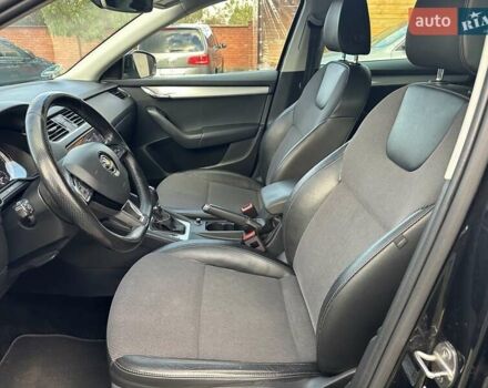 Черный Шкода Октавия, объемом двигателя 1.6 л и пробегом 222 тыс. км за 13850 $, фото 30 на Automoto.ua