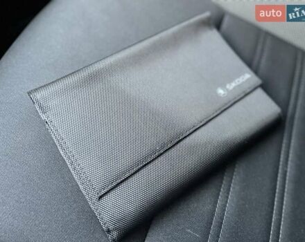 Черный Шкода Октавия, объемом двигателя 1.4 л и пробегом 241 тыс. км за 12900 $, фото 110 на Automoto.ua