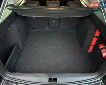 Черный Шкода Октавия, объемом двигателя 1.6 л и пробегом 245 тыс. км за 13888 $, фото 32 на Automoto.ua