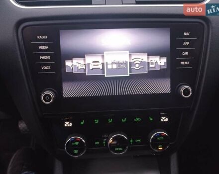 Чорний Шкода Октавія, об'ємом двигуна 1.97 л та пробігом 268 тис. км за 14600 $, фото 23 на Automoto.ua