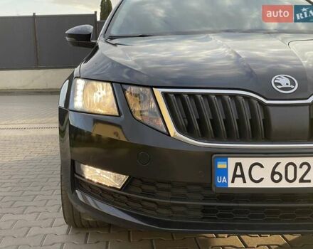 Черный Шкода Октавия, объемом двигателя 1.4 л и пробегом 241 тыс. км за 12900 $, фото 22 на Automoto.ua