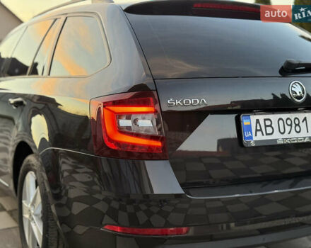 Чорний Шкода Октавія, об'ємом двигуна 1.6 л та пробігом 243 тис. км за 13850 $, фото 8 на Automoto.ua