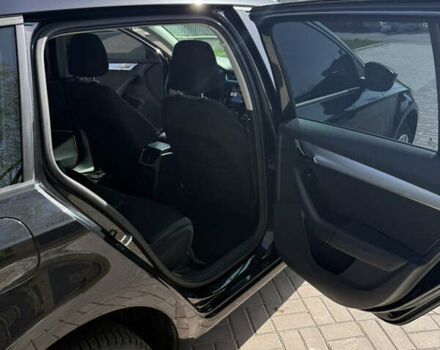 Черный Шкода Октавия, объемом двигателя 1.6 л и пробегом 280 тыс. км за 12500 $, фото 11 на Automoto.ua