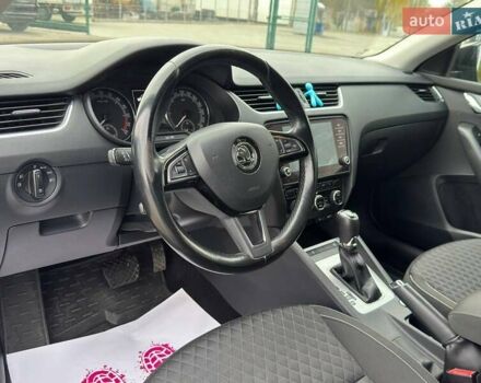 Шкода Октавія 2017 у Львові на Automoto.ua Чорний Шкода Октавія, об'ємом двигуна 1.97 л та пробігом 192 тис. км за 15700 $, фото 14 на Automoto.ua