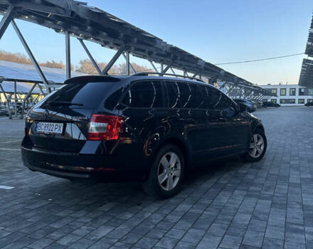 Черный Шкода Октавия, объемом двигателя 1.97 л и пробегом 262 тыс. км за 14600 $, фото 5 на Automoto.ua
