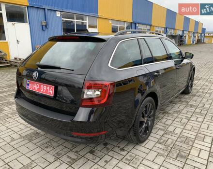 Черный Шкода Октавия, объемом двигателя 0 л и пробегом 134 тыс. км за 17500 $, фото 7 на Automoto.ua