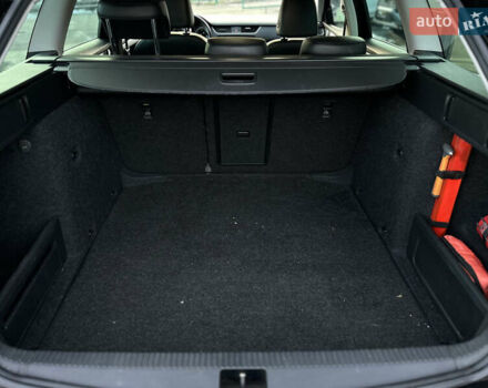 Чорний Шкода Октавія, об'ємом двигуна 1.6 л та пробігом 259 тис. км за 14200 $, фото 17 на Automoto.ua