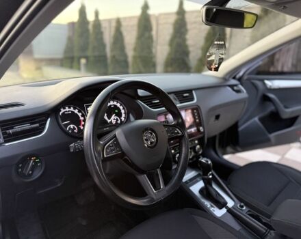 Черный Шкода Октавия, объемом двигателя 1.6 л и пробегом 243 тыс. км за 13850 $, фото 15 на Automoto.ua