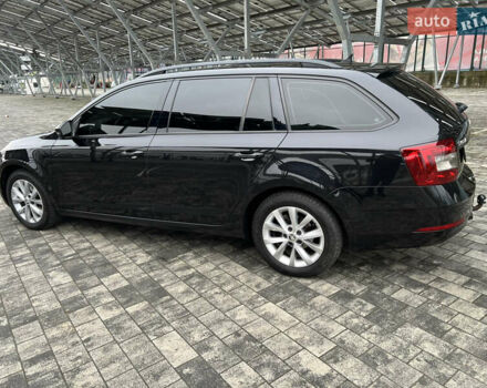 Черный Шкода Октавия, объемом двигателя 1.6 л и пробегом 219 тыс. км за 13500 $, фото 2 на Automoto.ua
