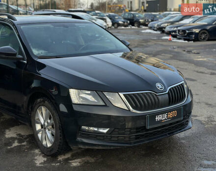 Чорний Шкода Октавія, об'ємом двигуна 1.6 л та пробігом 259 тис. км за 14200 $, фото 8 на Automoto.ua