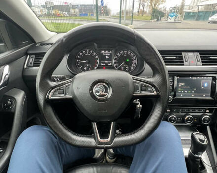 Черный Шкода Октавия, объемом двигателя 1.6 л и пробегом 247 тыс. км за 12700 $, фото 18 на Automoto.ua