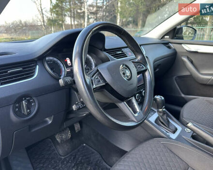 Черный Шкода Октавия, объемом двигателя 2 л и пробегом 266 тыс. км за 14450 $, фото 30 на Automoto.ua