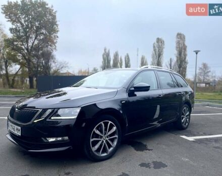 Шкода Октавия 2017 в Чернигове на Automoto.ua Черный Шкода Октавия, объемом двигателя 1.97 л и пробегом 214 тыс. км за 15300 $, фото 13 на Automoto.ua