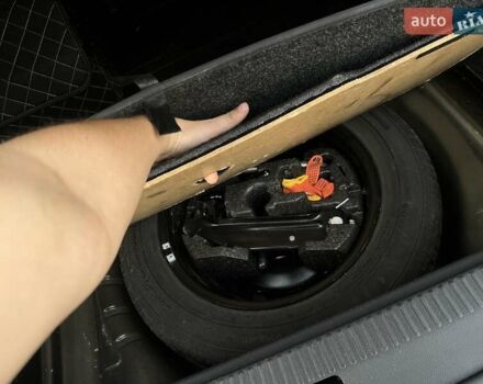 Черный Шкода Октавия, объемом двигателя 1.6 л и пробегом 314 тыс. км за 13999 $, фото 16 на Automoto.ua