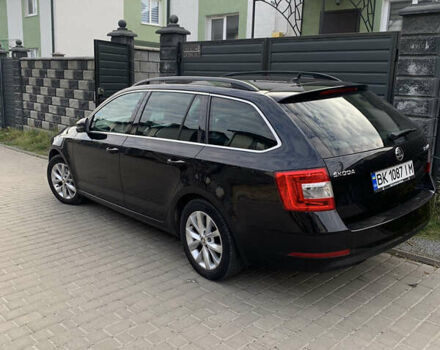 Чорний Шкода Октавія, об'ємом двигуна 1.6 л та пробігом 242 тис. км за 12600 $, фото 3 на Automoto.ua