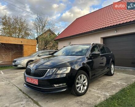 Черный Шкода Октавия, объемом двигателя 1.6 л и пробегом 222 тыс. км за 13850 $, фото 2 на Automoto.ua