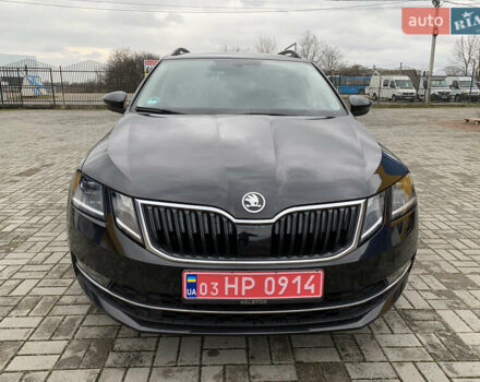 Черный Шкода Октавия, объемом двигателя 0 л и пробегом 134 тыс. км за 17500 $, фото 1 на Automoto.ua