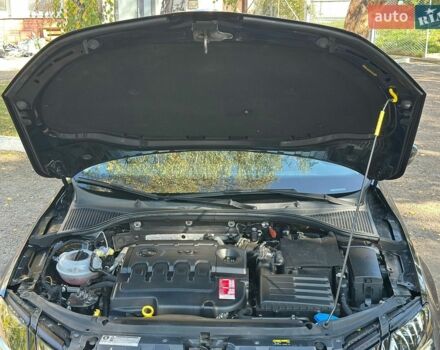 Чорний Шкода Октавія, об'ємом двигуна 1.6 л та пробігом 217 тис. км за 14300 $, фото 18 на Automoto.ua