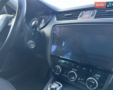 Черный Шкода Октавия, объемом двигателя 2 л и пробегом 266 тыс. км за 14450 $, фото 33 на Automoto.ua