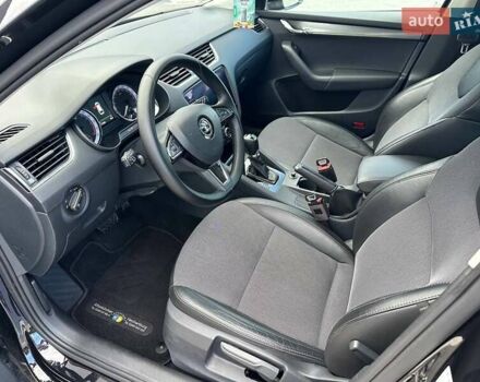 Черный Шкода Октавия, объемом двигателя 2 л и пробегом 172 тыс. км за 17900 $, фото 25 на Automoto.ua