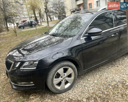 Черный Шкода Октавия, объемом двигателя 2 л и пробегом 225 тыс. км за 16900 $, фото 4 на Automoto.ua