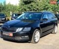 Черный Шкода Октавия, объемом двигателя 2 л и пробегом 223 тыс. км за 15490 $, фото 1 на Automoto.ua
